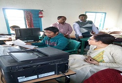 ADC Bongaigaon and District Resource Person Bongaigaon inspects the progress of the ongoing entry of Office Verification documents - 28th Dec, 2015.