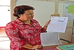 Ms. Juri Phukan, ACS, Deputy Commissioner of Dima Hasao receives her online Acknowledgement receipt.