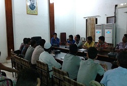 A training session on e-Form facility in Golaghat DC Conference Hall.