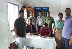 Team NRC of Biswanath Chariali guided the inmates of Biswanath Jail in filling up their NRC Application Forms on 27th August, 2015.